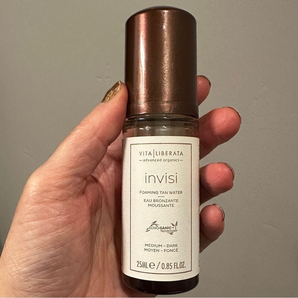 Vita Liberata Invisi Fast Dry Foaming Self Tan Water Shade: Medium-Dark 0.85-oz